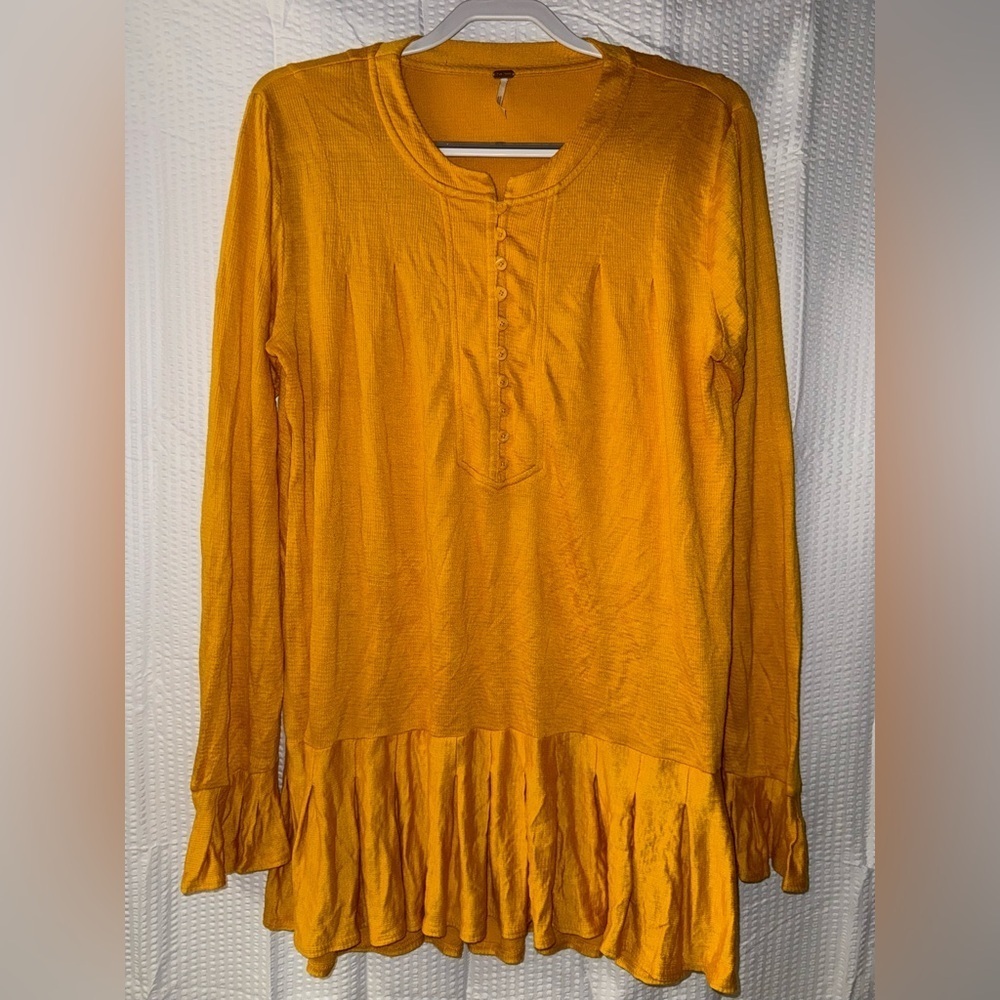 FREE PEOPLE Summer Struttin Mini Dress Sz L Bell Cuff Waffle Ruffle Hem